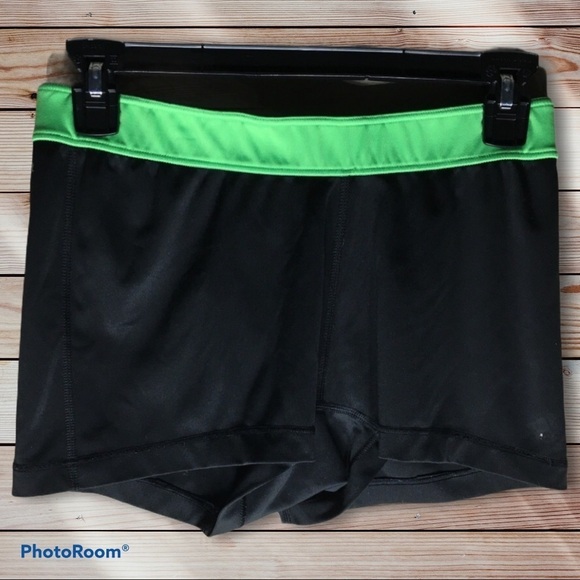 adidas Pants - Adidas spandex/compression shorts size large sports athletic gym shorts green
